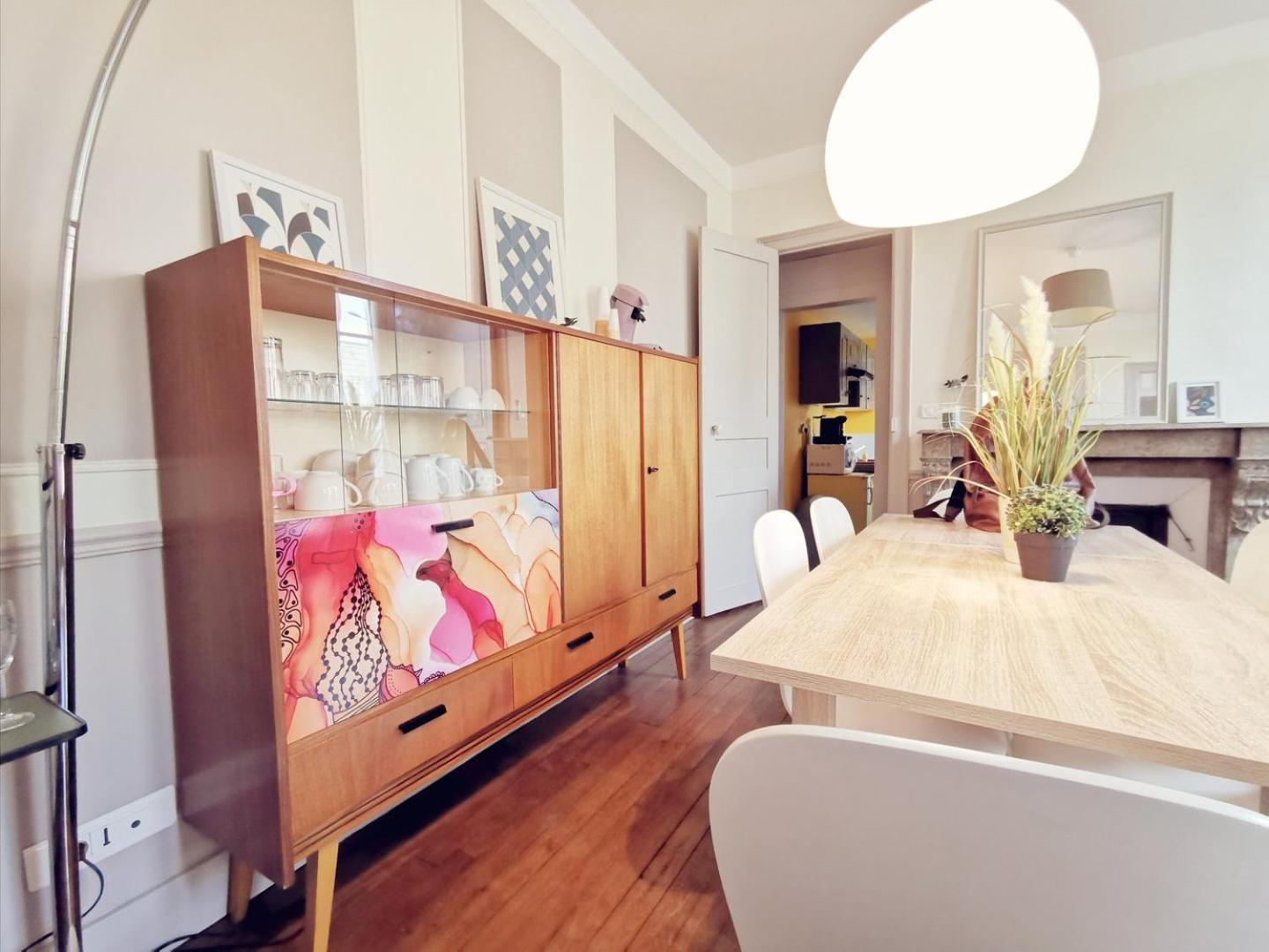 Maison Vanier - Duplex - Centre-Ville - Mon Groom تروي المظهر الخارجي الصورة