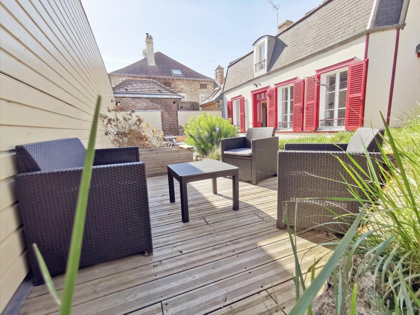Maison Vanier - Duplex - Centre-Ville - Mon Groom تروي المظهر الخارجي الصورة