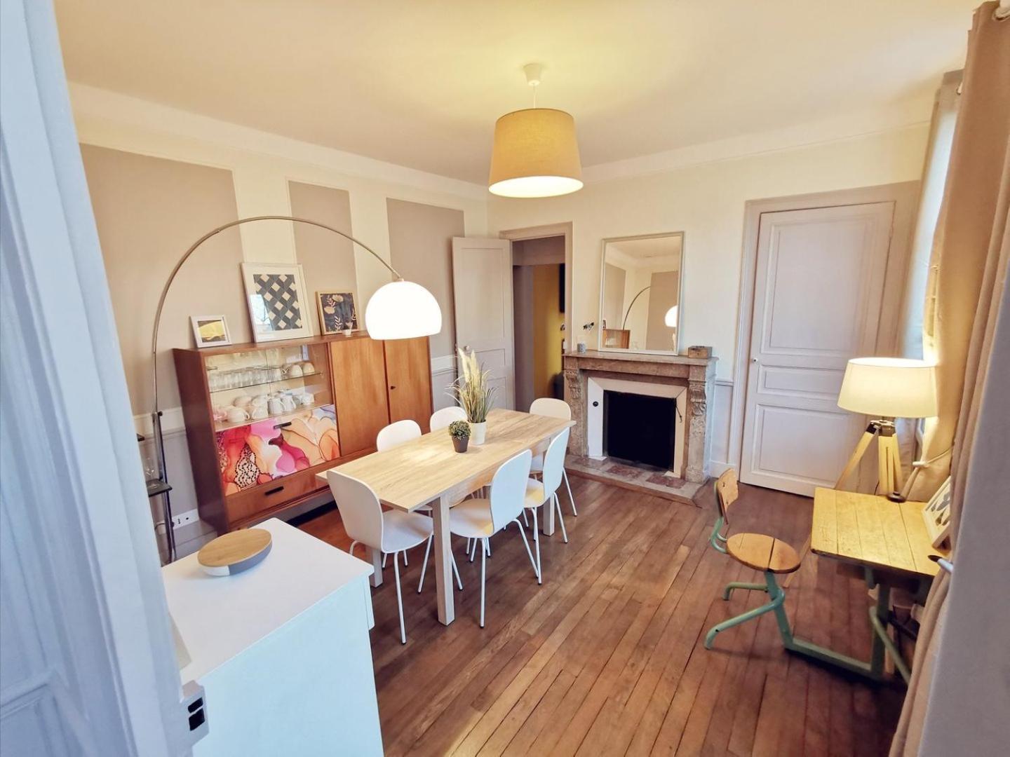 Maison Vanier - Duplex - Centre-Ville - Mon Groom تروي المظهر الخارجي الصورة